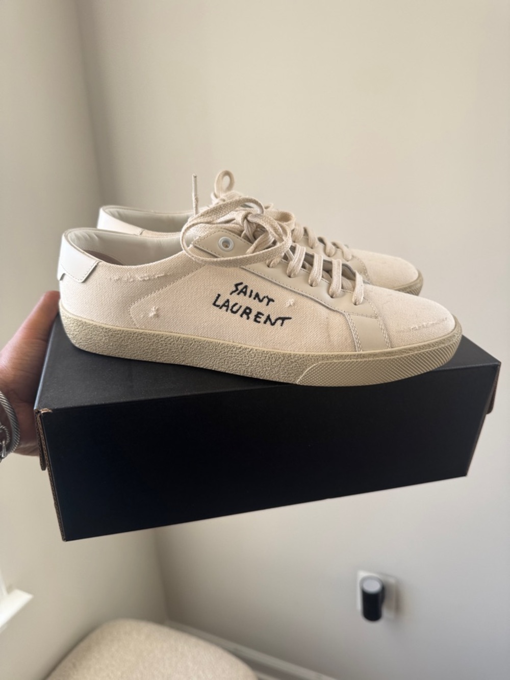 Saint Laurent Court Sneakers sz 39.5